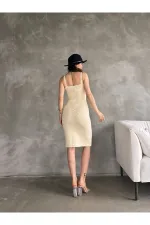 Robe en maille ajourée à bretelles pour femme, couleur crème