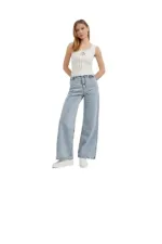 Women's Sleeveless Blouse with Lace Detail and Neckline