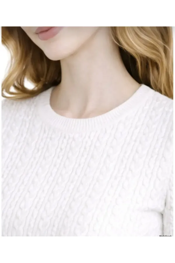 White Short-Sleeved Crew Neck Slim Fit Women's T-shirt