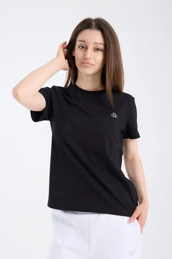 T-shirt noir à manches courtes pour femme, coupe classique