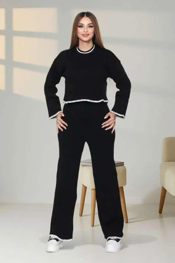 Ensemble en maille noire pour femme