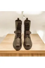 Bottes pour femmes en cuir noir pierre