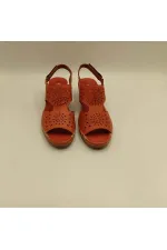 Calina Kırmızı Hakiki Deri El Yapımı Kadın Sandalet – Cesur & Rahat Stil