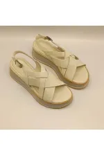 Garda Krem Deri Dolgu Topuk Sandalet