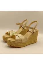 Camelia Gold Deri Dolgu Topuk Sandalet