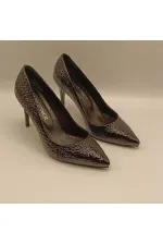 Escarpins Carleen en cuir noir nid d'abeille