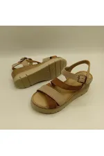Stabil Çapraz Bantlı Bilekten Bağlamalı Gerçek Deri Süet Kadın Sandalet –  Bej/Açık Kahve