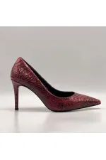 Escarpins Nadia en cuir véritable imprimé serpent bordeaux – Talon de 9 cm
