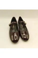 Chaussures pour femmes Marry en cuir brillant bordeaux à bout carré et petit talon