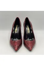 Escarpins Nadia en cuir véritable imprimé serpent bordeaux – Talon de 9 cm