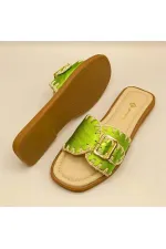 Pantoufles authentiques en cuir vert pour femmes