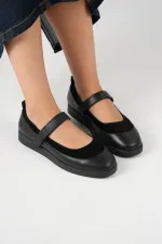 Chaussures décontractées pour femmes MARTINA en cuir noir – Modèle confortable avec bride de cheville à scratch