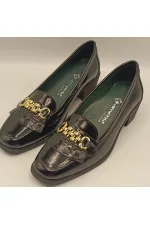 Chaussures décontractées pour femmes en cuir verni noir