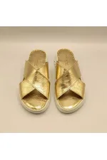 Pantoufles confortables en cuir doré Alessia pour femmes