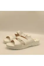 Pantoufles confortables en cuir blanc Alda pour femmes