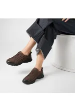 Acorn Kahve Nubuk Deri Kadın Sneaker – Esnek Kauçuk Taban
