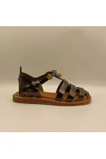 Sandales plates en cuir noir Cali pour femmes