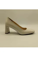 Chaussures Kaila en cuir crème à talons épais pour femmes