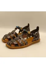 Sandales plates en cuir noir Cali pour femmes