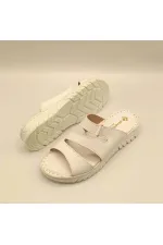 Pantoufles confortables en cuir blanc Alda pour femmes