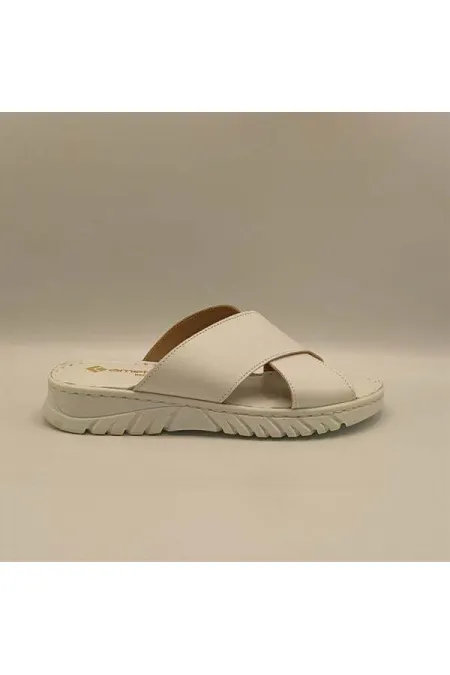 Pantoufles confortables en cuir blanc Alessia pour femmes