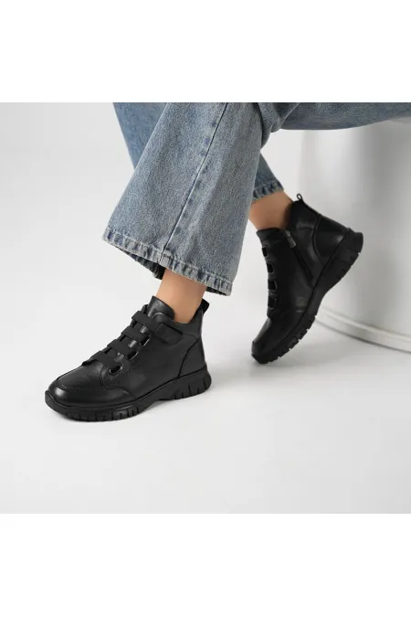 Vanda Black Leather Women's Boots – Zipper Closure, Lightweight Rubber Non-Slip Flexible Sole