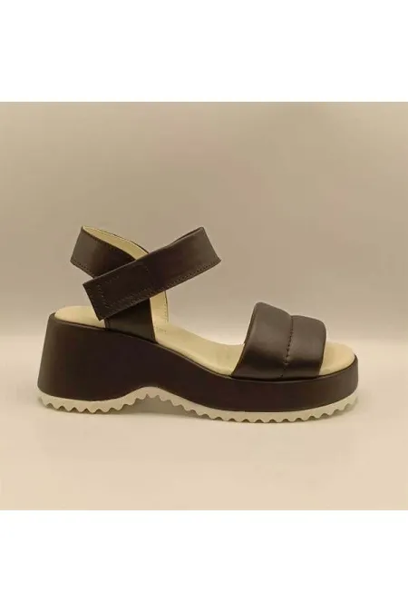Hera Black Leather Platform Sandals