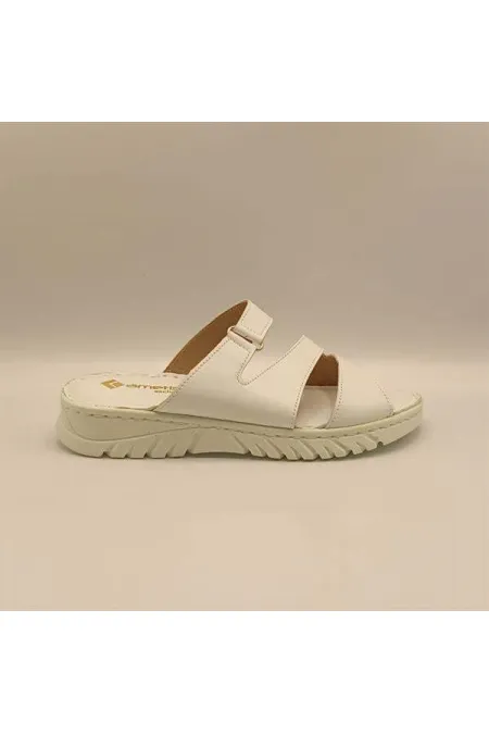 Pantoufles confortables en cuir blanc Alda pour femmes