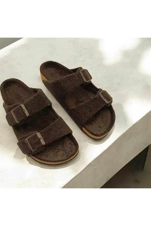 Keche Siyah Kadın Terlik