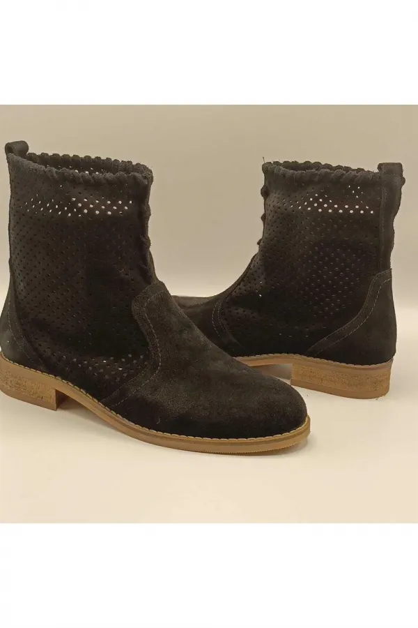 Bottes d'été en daim noir cloutées pour femmes