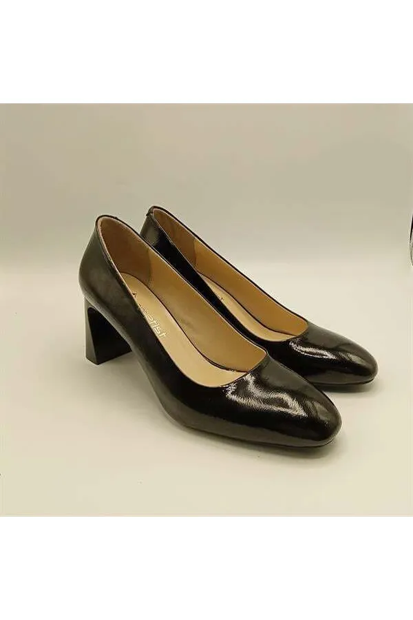 Chaussures Kaila en cuir noir à talons épais pour femmes