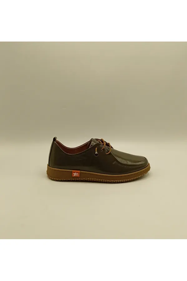 Ariss Khaki Wrinkled Patent Leather Genuine Leather Women's Casual Shoes – Lightweight Flexible Rubber Sole