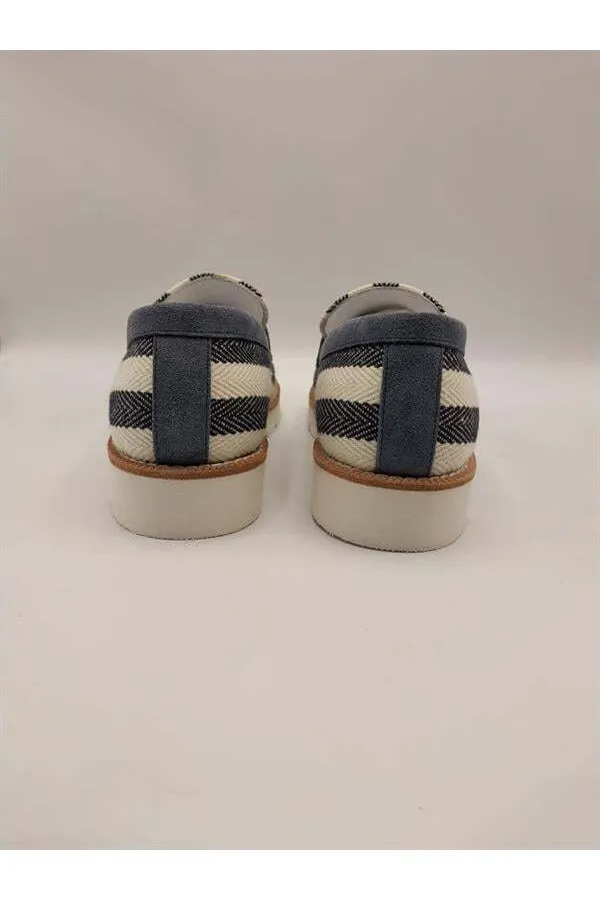 Chaussures décontractées pour femmes Malta – Rayures bleues et blanches