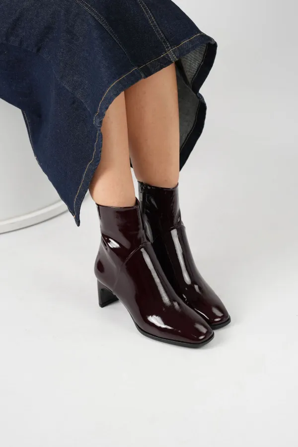 Bottes pour femmes Danila en cuir verni bordeaux, doublure chaude, cuir véritable – Talon épais de 5,5 cm – Semelle en TPU