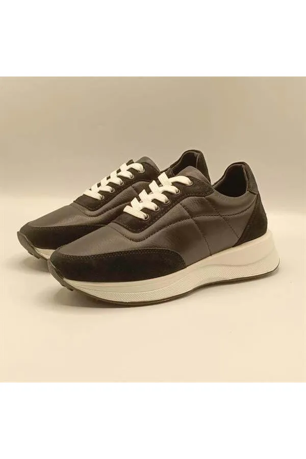 Ametist Collection Como Black Women's Leather Sneakers – Stylish & Comfortable Design