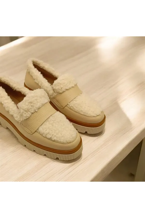 Plush Bej Deri Günlük Kadın Ayakkabı