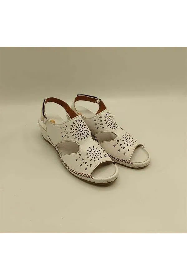 Calina Beyaz Hakiki Deri El Yapımı Kadın Sandalet – Konforlu Yaz Modeli