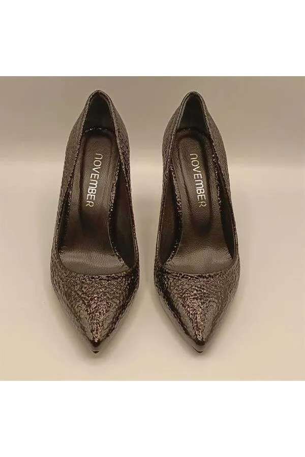 Escarpins Carleen en cuir noir nid d'abeille