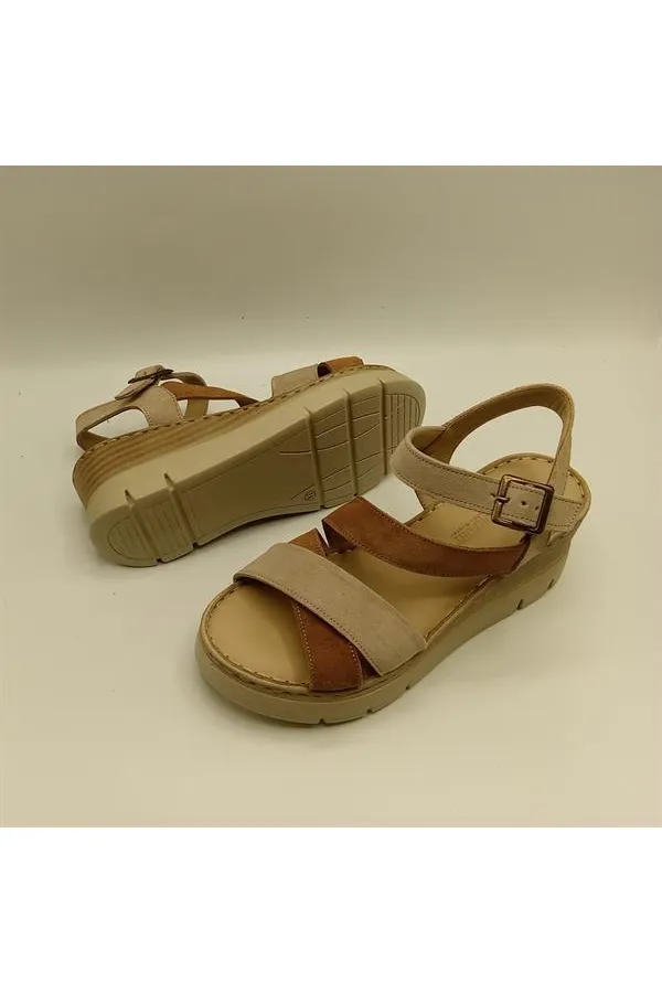 Stabil Çapraz Bantlı Bilekten Bağlamalı Gerçek Deri Süet Kadın Sandalet –  Bej/Açık Kahve
