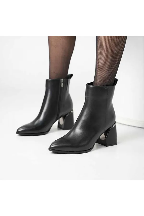 Valeria Black Genuine Leather Women's Boots – Pointed Toe, TPU Non-Slip Sole, 7.5 cm Heel with Metal Accessories