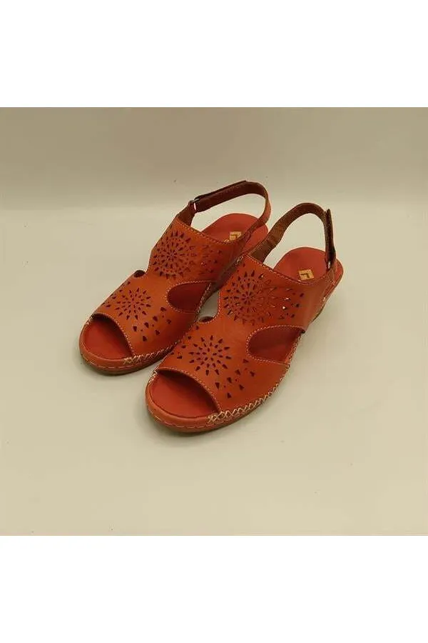 Calina Kırmızı Hakiki Deri El Yapımı Kadın Sandalet – Cesur & Rahat Stil
