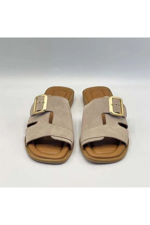 Bellini Bej Süet Tokalı Gerçek Deri Kadın Terlik