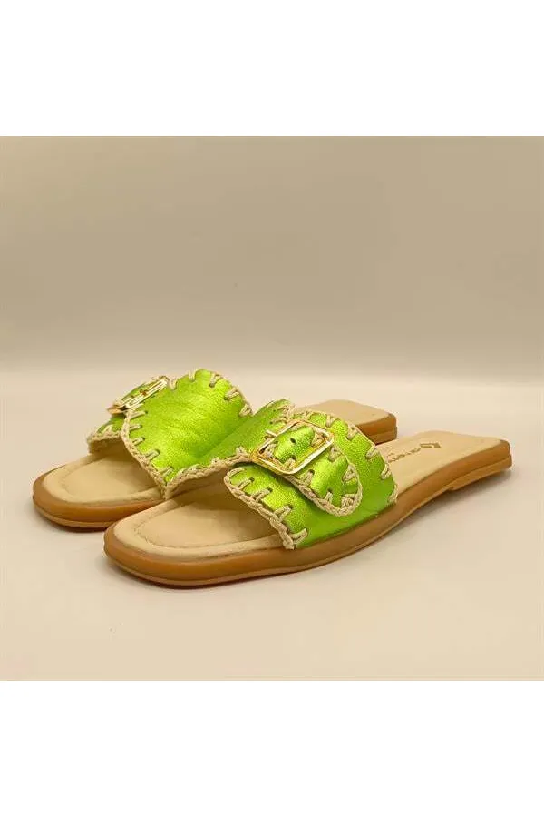 Pantoufles authentiques en cuir vert pour femmes