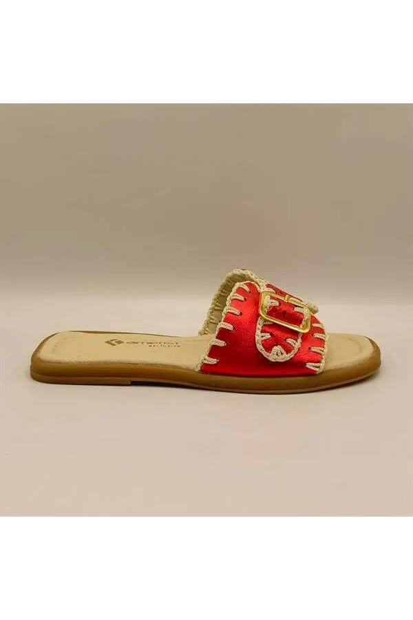 Pantoufles authentiques en cuir rouge pour femmes