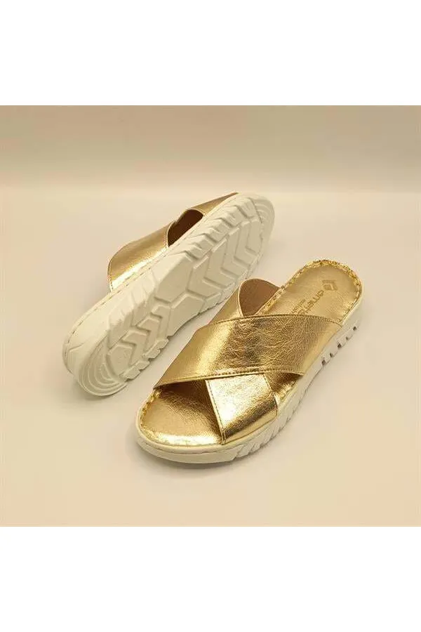 Pantoufles confortables en cuir doré Alessia pour femmes