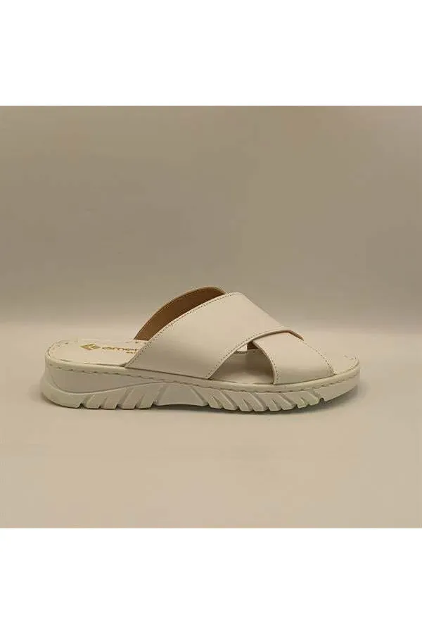 Pantoufles confortables en cuir blanc Alessia pour femmes