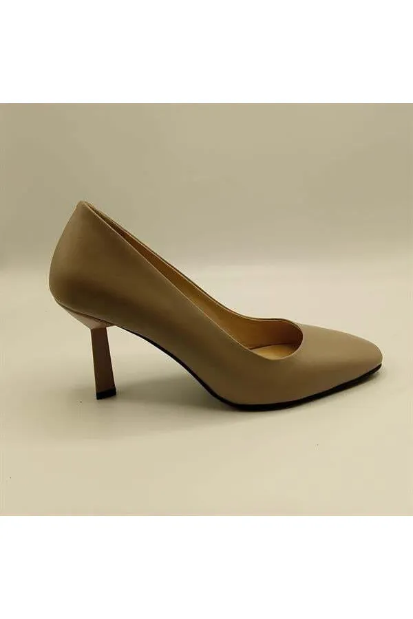 Chaussures pour femmes Beatriz en cuir de vison à talon triangulaire