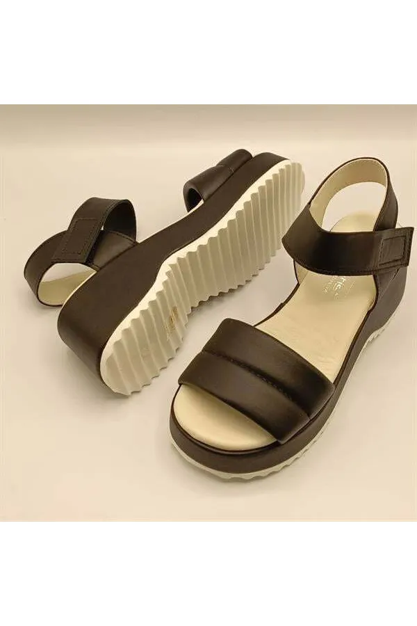 Hera Black Leather Platform Sandals