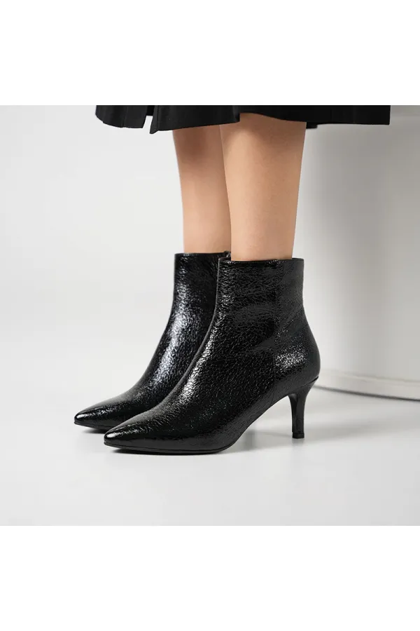 Carmen Black Bean Pattern Patent Leather Thin Heel Women's Boots – 7 cm – Warm Lining – TPU Sole