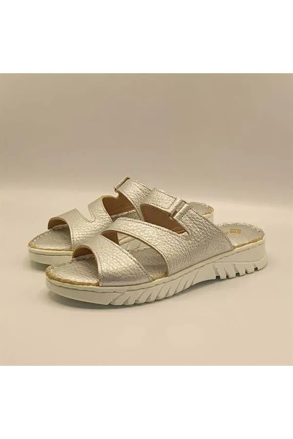 Pantoufles confortables en cuir noir Alda pour femmes